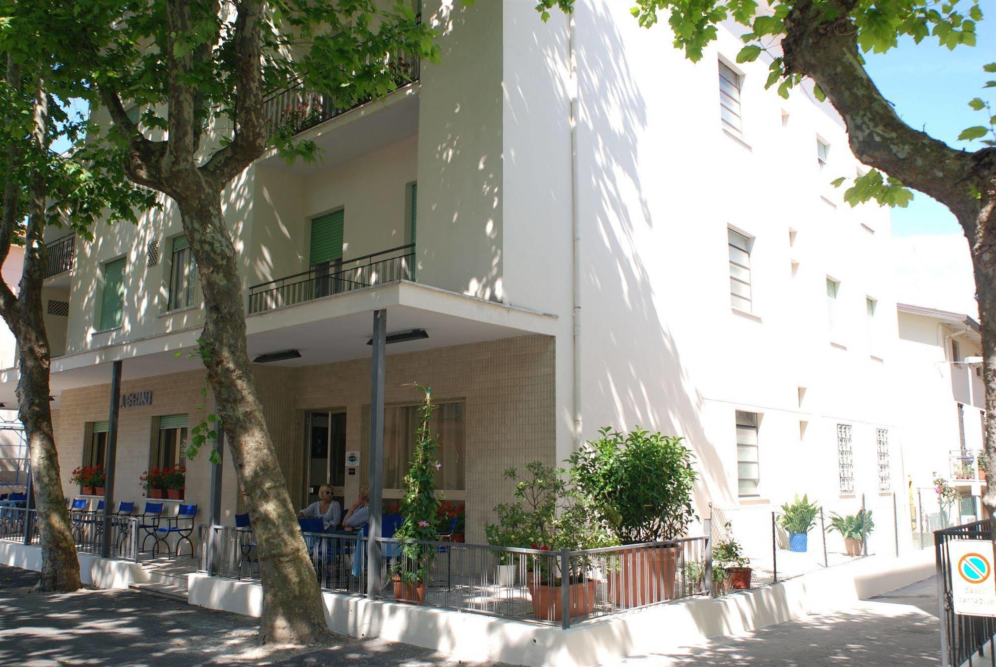 Hotel Zaghini Rimini Exterior foto