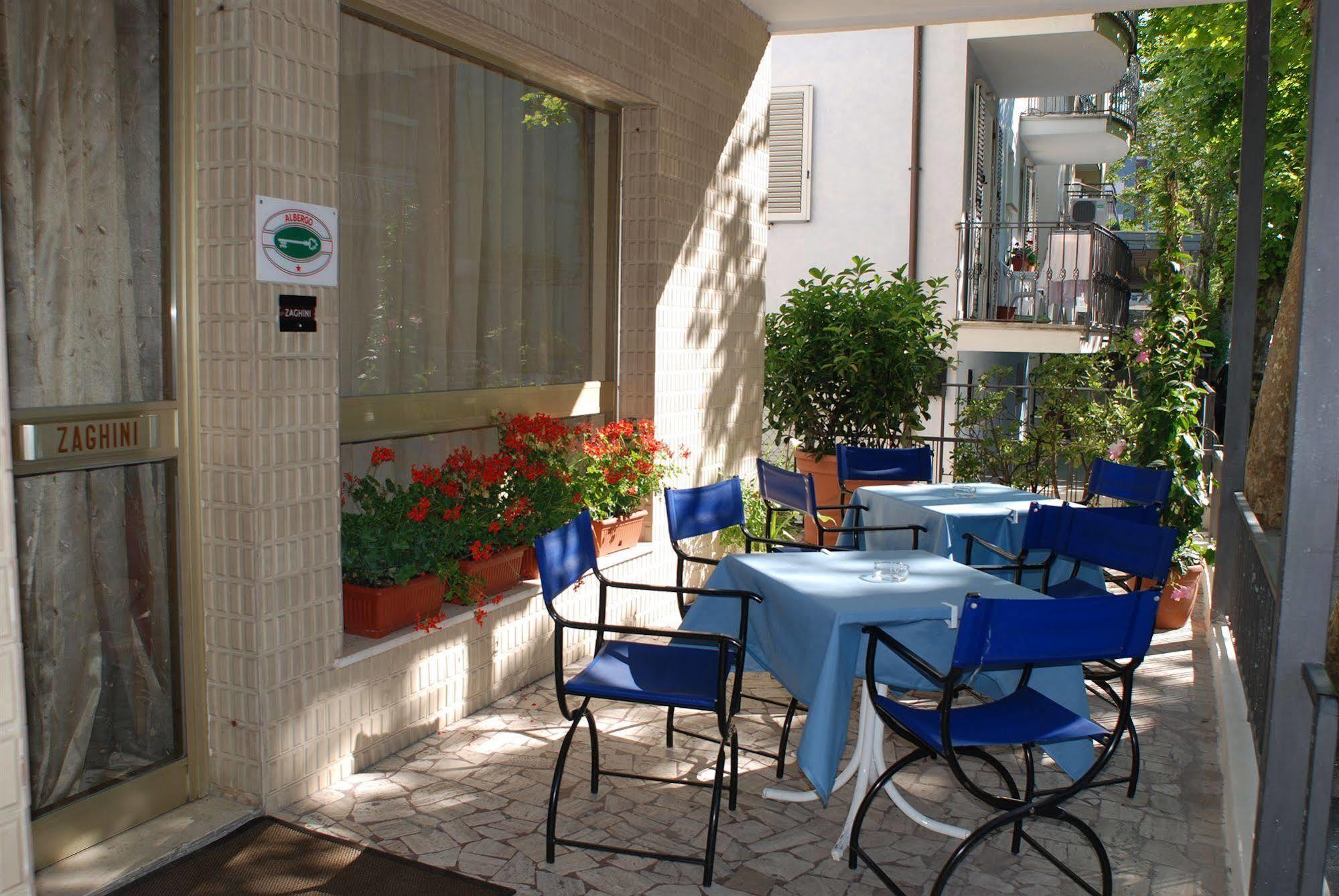 Hotel Zaghini Rimini Exterior foto